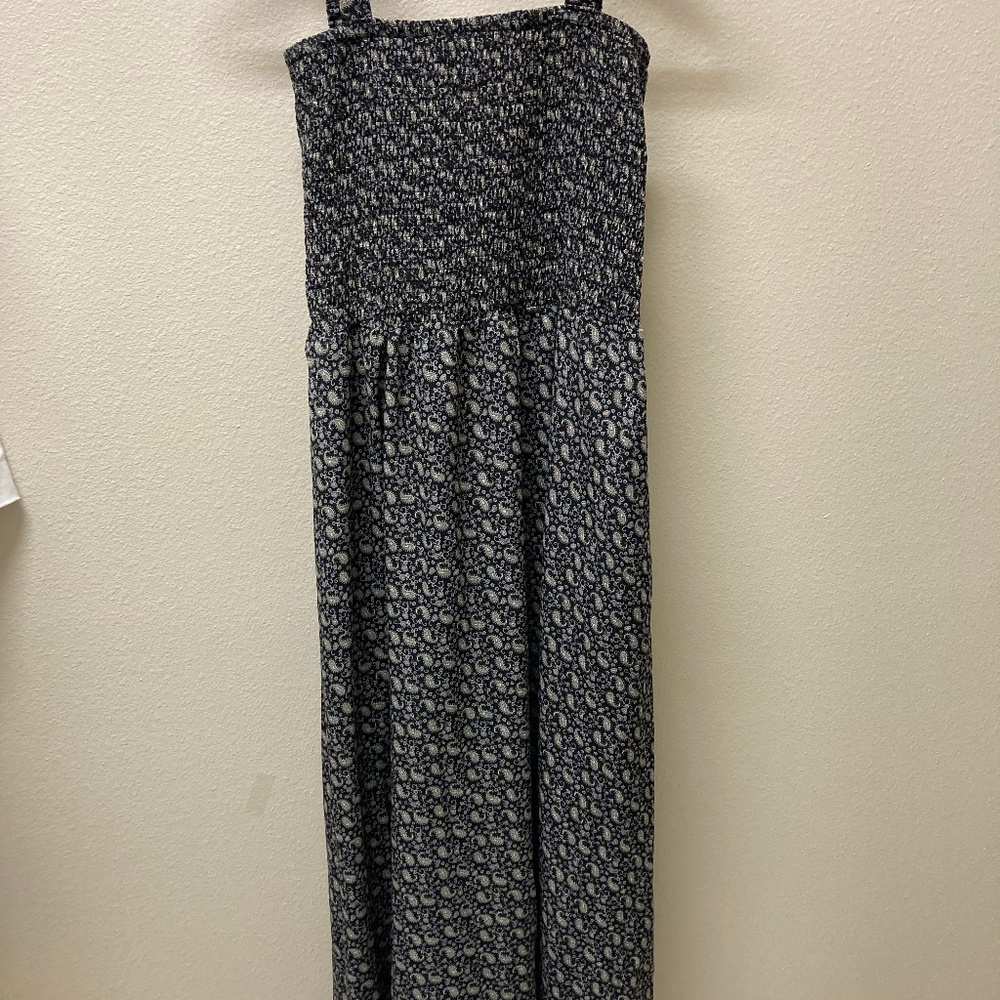 Black Entro Dress - Mid length